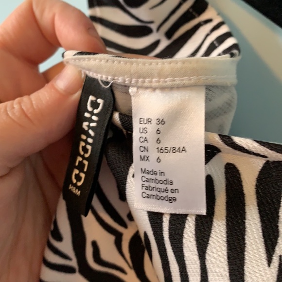 Skater Dress - Picture 4 of 4